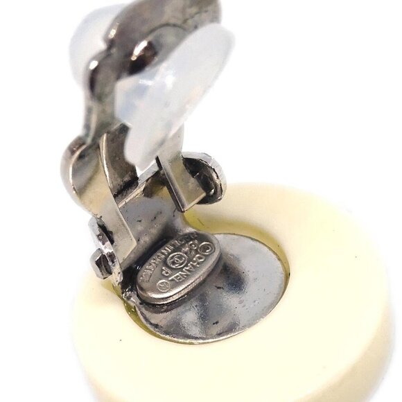Chanel Button Earrings Clip-On White - Picture 4 of 4